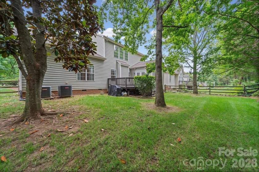 Welcome home to this stunning Hunter Oaks retreat featuring a - photo 43