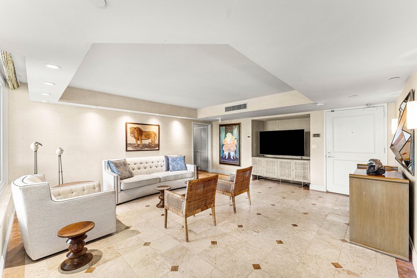 Welcome to the exclusive waterfront community of Mizner Court in - photo 8