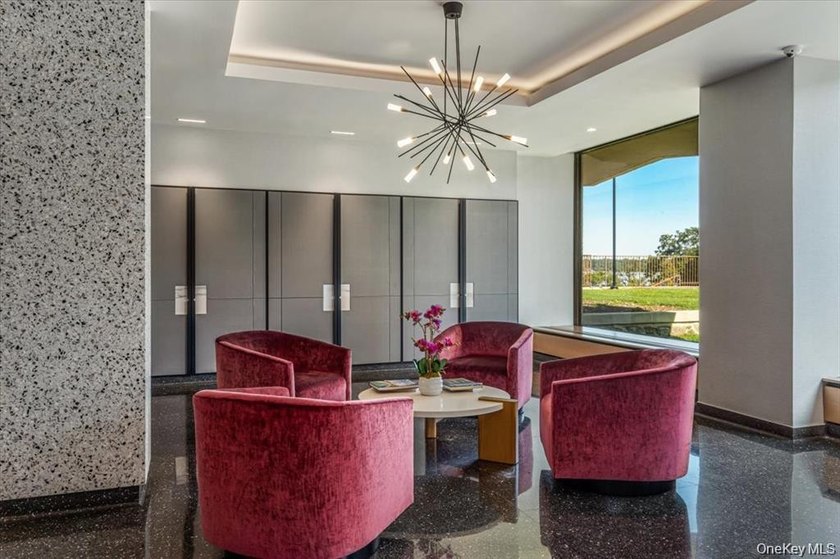 Experience effortless luxury in this beautifully renovated 3-BR - photo 5