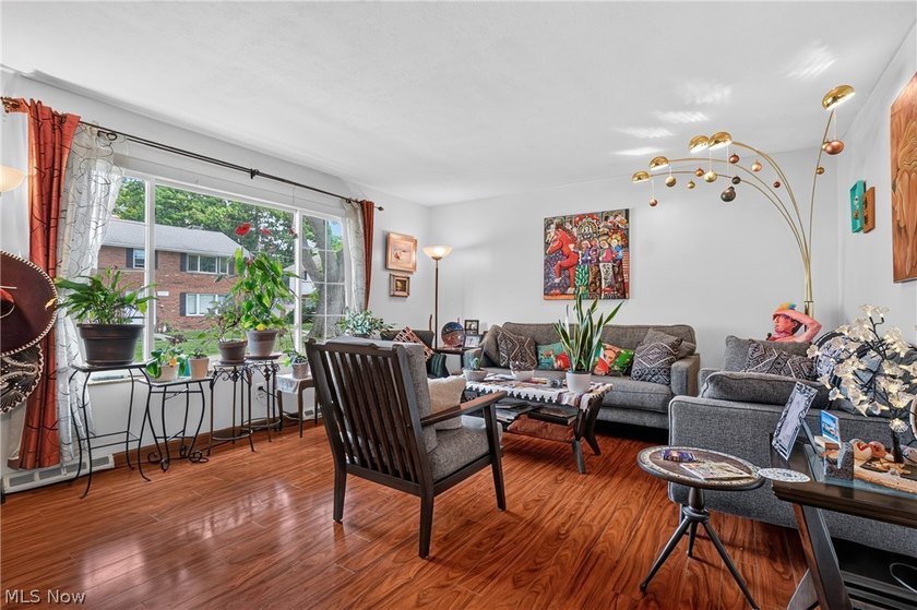 Amazing large and updated townhouse in a great location at 27651 - photo 8