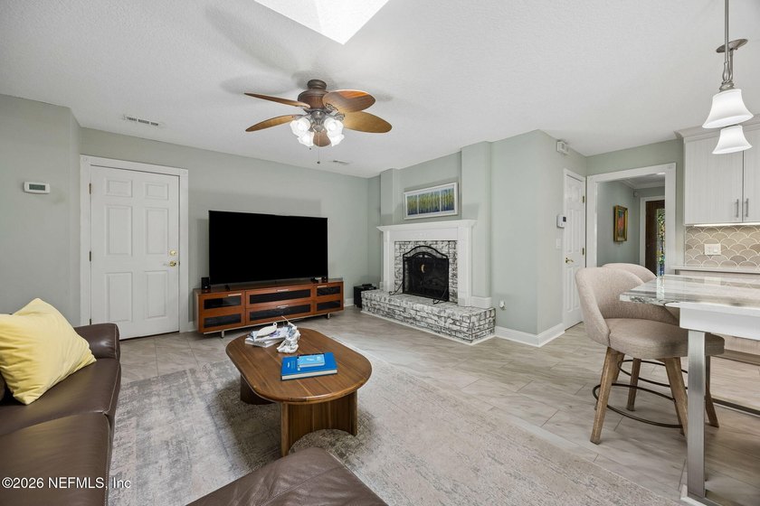 Plantation Oaks POOL HOME nestled under stately oak trees on the - photo 18