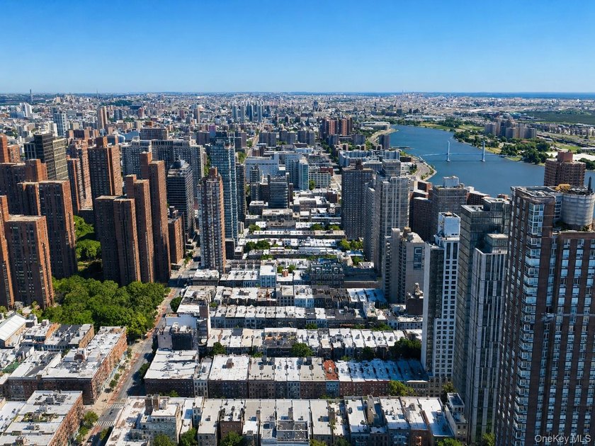 Presenting 326 East 93rd Street, a distinguished five-story - photo 2