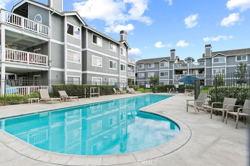 Fantastic Greenbrier Terraces Condo with a 2 Car garage - photo 22