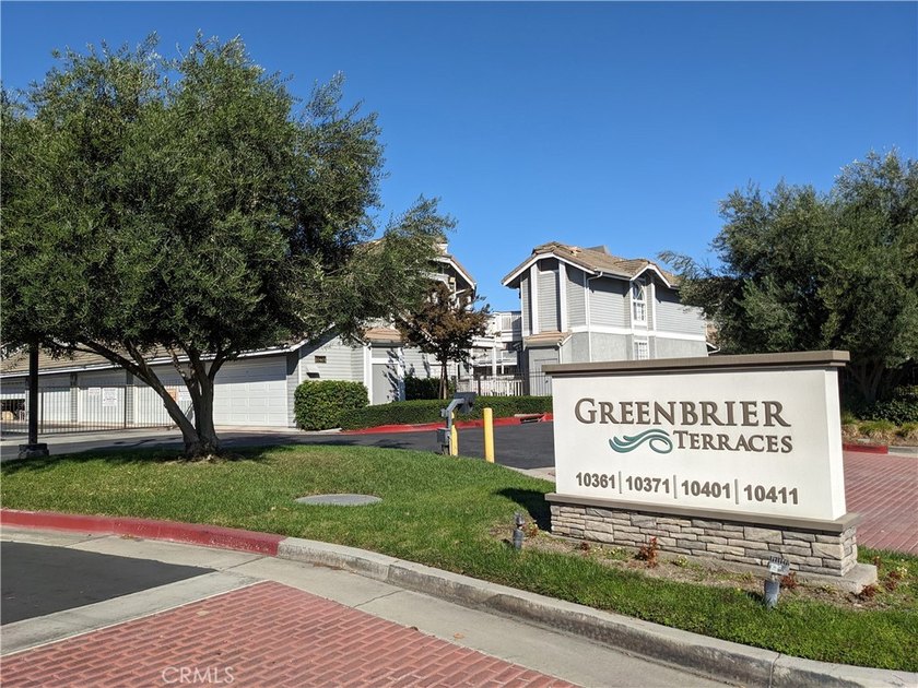 Fantastic Greenbrier Terraces Condo with a 2 Car garage - photo 26