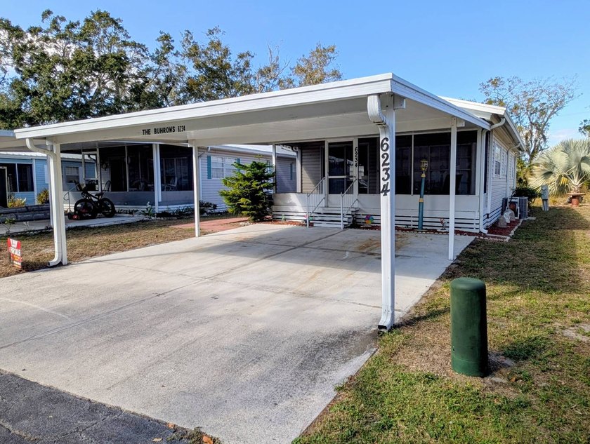 Experience the ultimate Florida lifestyle in this beautifully - photo 3