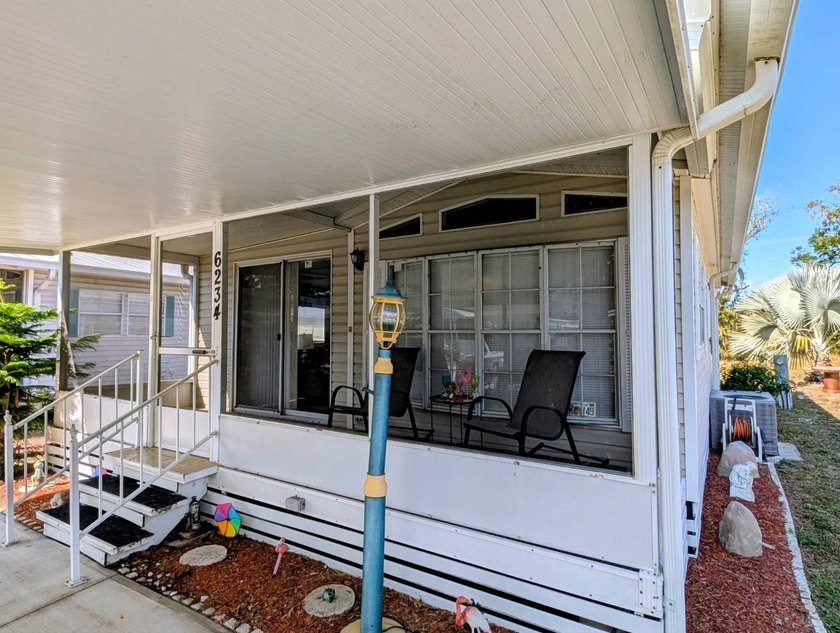 Experience the ultimate Florida lifestyle in this beautifully - photo 4