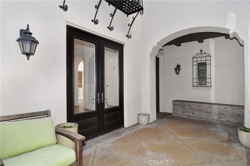 Enjoy unobstructed 180 degree panoramic ocean views from nearly - photo 12