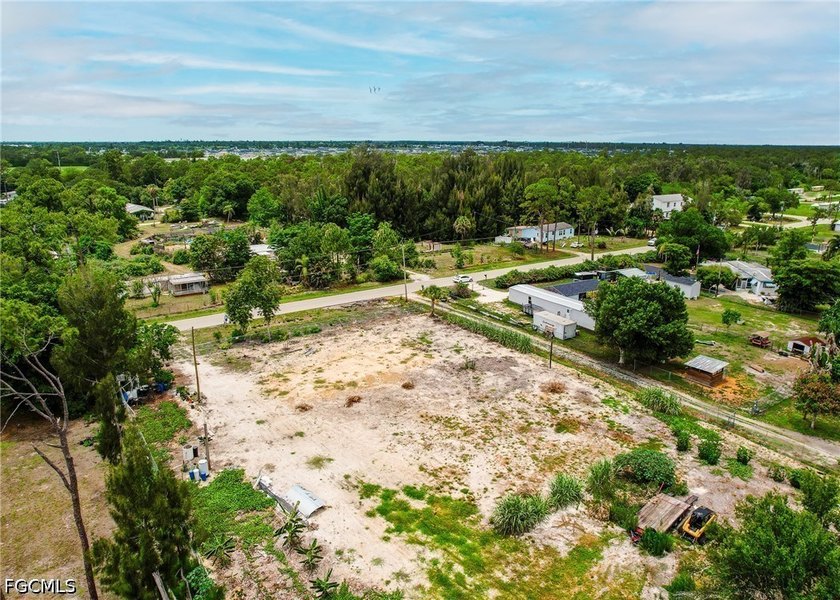 CLEARED LOT WITH ELECTRIC, WATER, and FENCE! Discover the - photo 2