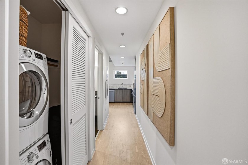 Welcome to Vida! This transparently priced condo, located in the - photo 6