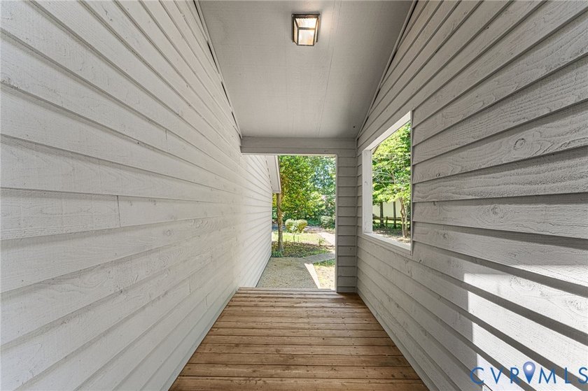 Back on Market -Due to No Fault of the Seller. Priced $33K Below - photo 36
