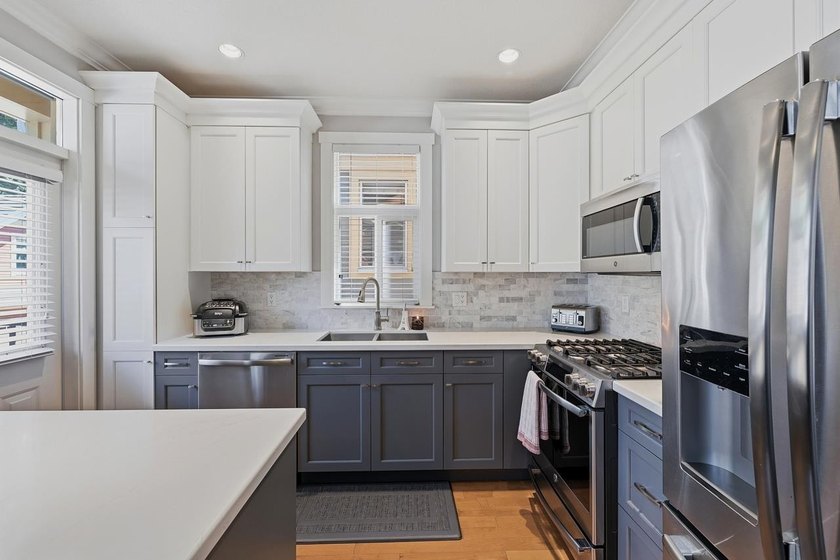 Welcome to Ferngrove, a boutique duplex style complex located in - photo 15