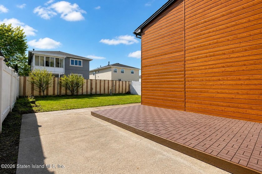 Beautifully renovated single-family Detached home in the - photo 32