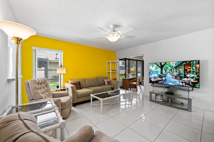 Move right into this beautifully maintained, fully furnished - photo 30