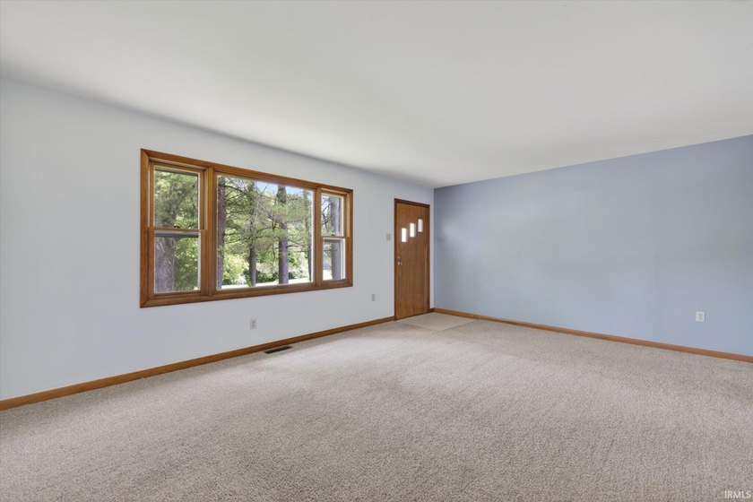 Well-maintained ranch over a full basement on Bloomington's - photo 4