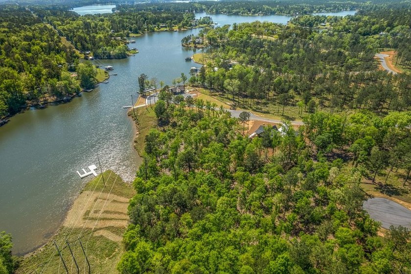 Gorgeous waterfront lot in the fabulous new gated waterfront - photo 12