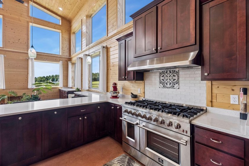 Extraordinary opportunity to own a one of a kind custom - photo 12