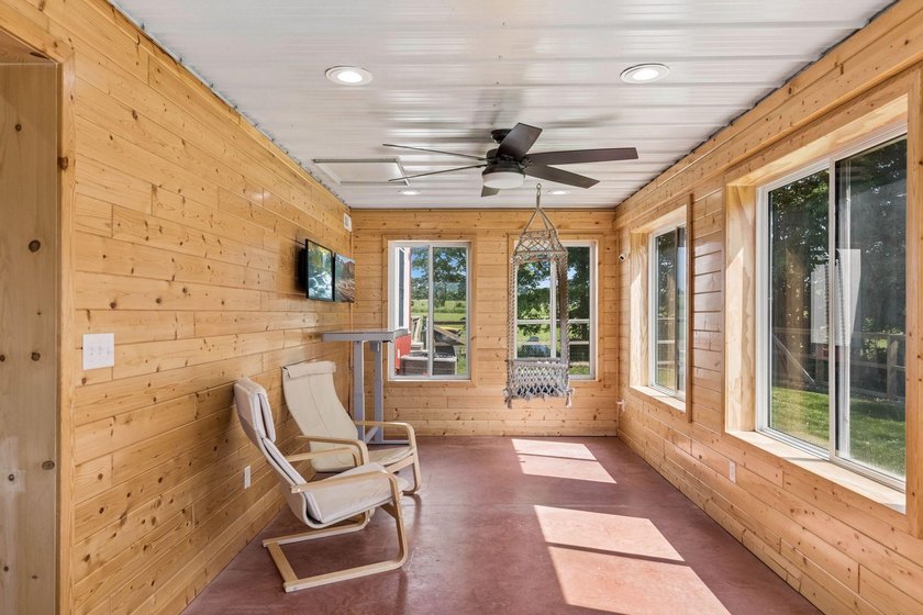 Extraordinary opportunity to own a one of a kind custom - photo 23