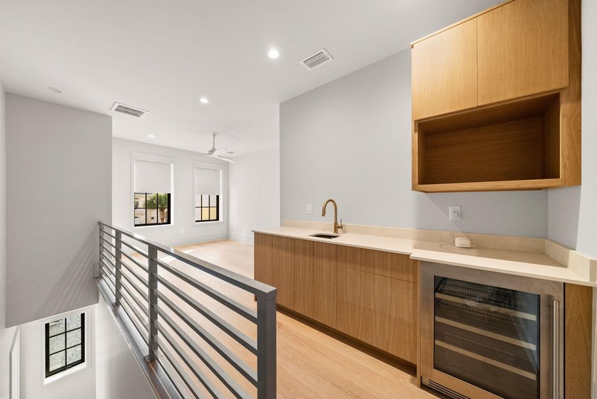 Grand and Elegant, brand new Custom 4br/4.5ba home in one of the - photo 24