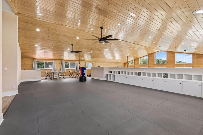 Extraordinary opportunity to own a one of a kind custom - photo 30