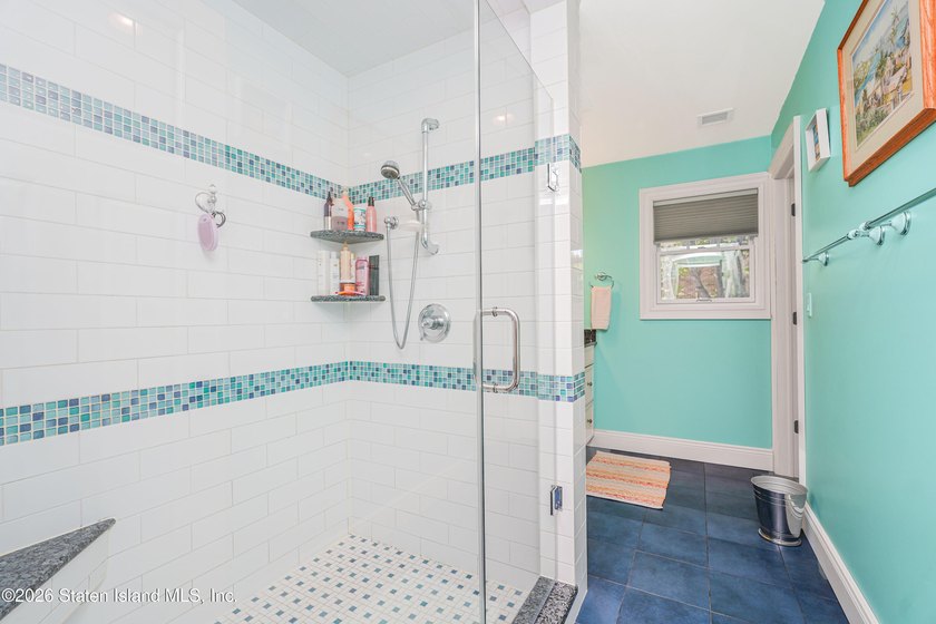 4 BEDROOMS! 4 BATHROOMS! WESTERLEIGH! Discover unparalleled - photo 36