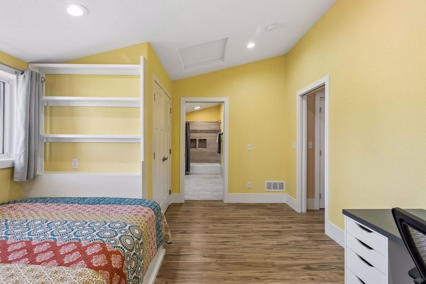 Extraordinary opportunity to own a one of a kind custom - photo 38