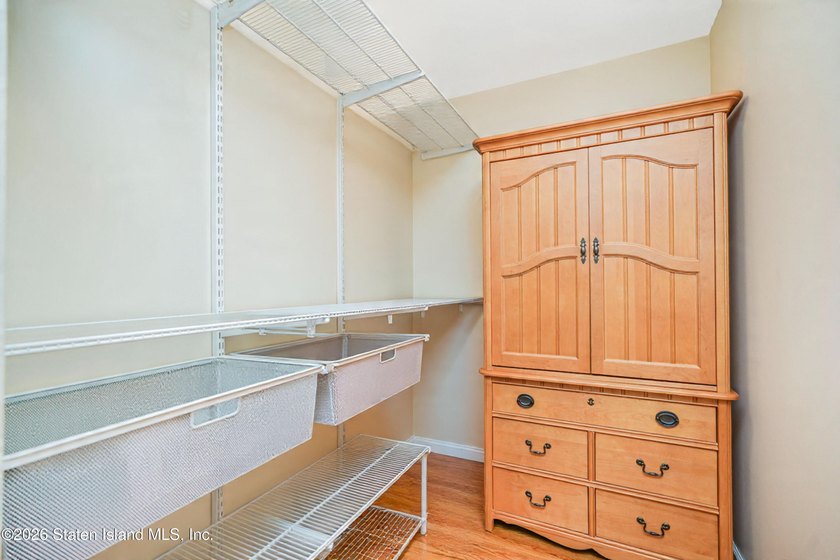 4 BEDROOMS! 4 BATHROOMS! WESTERLEIGH! Discover unparalleled - photo 41