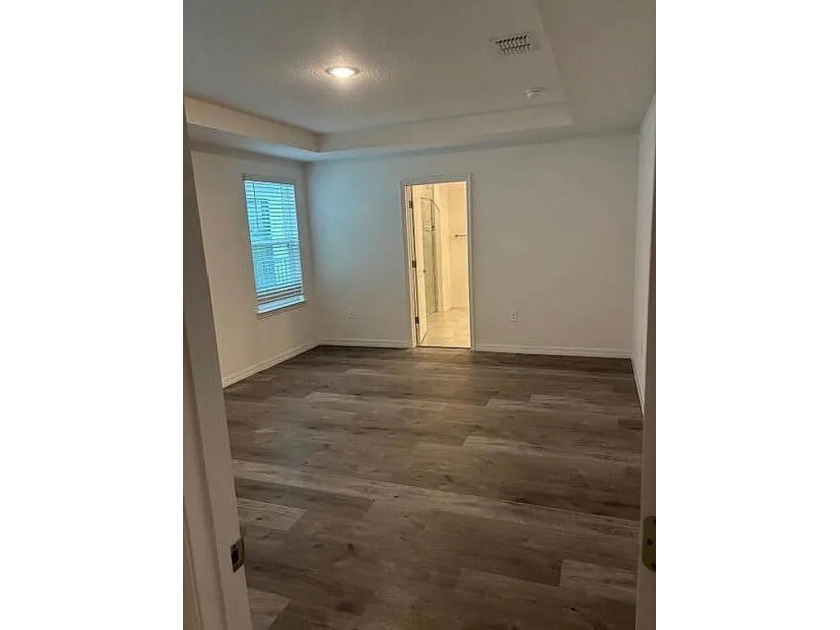 Lowest priced 4 bedroom home in Crosstown Commons. Upgraded - photo 22