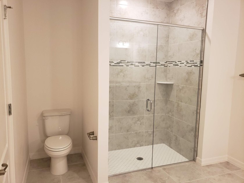Lowest priced 4 bedroom home in Crosstown Commons. Upgraded - photo 29