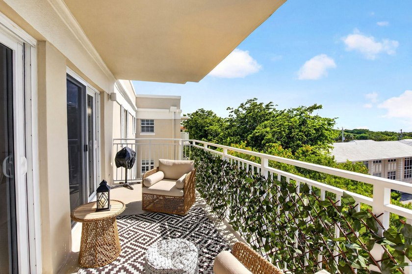 Completely remodeled in Jan 2026, this stunning 3BR/3BA condo - photo 32