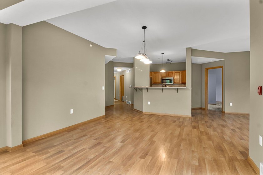 Enjoy peaceful living &amp; abundant natural light in this - photo 5