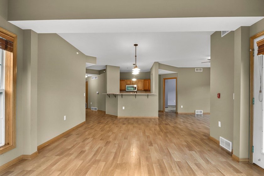 Enjoy peaceful living &amp; abundant natural light in this - photo 6