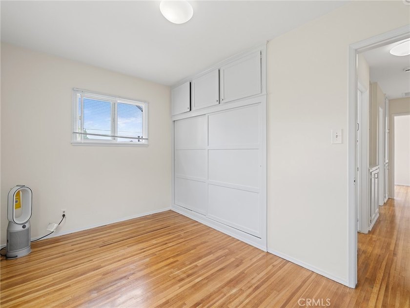 Great Southwood location on a very quiet cul-de-sac street west - photo 21