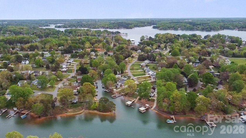 Lake Norman waterfront living is within reach with this - photo 26