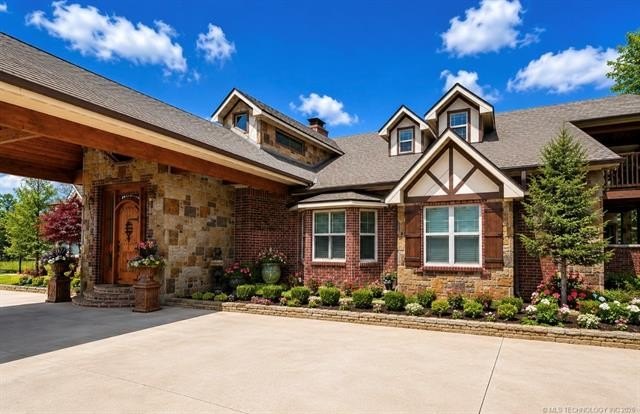 Perched on approximately 102 acres m/l overlooking the - photo 2