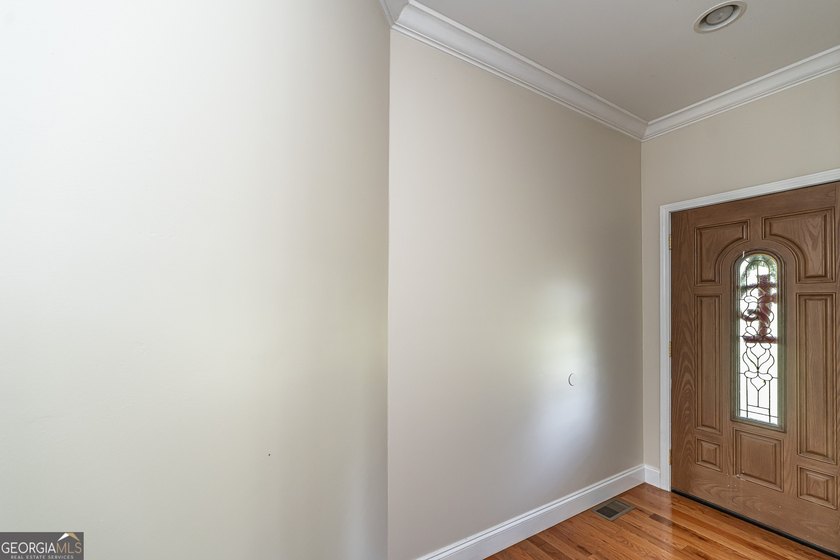 Welcome to your private retreat on over 4 beautiful acres! This - photo 11