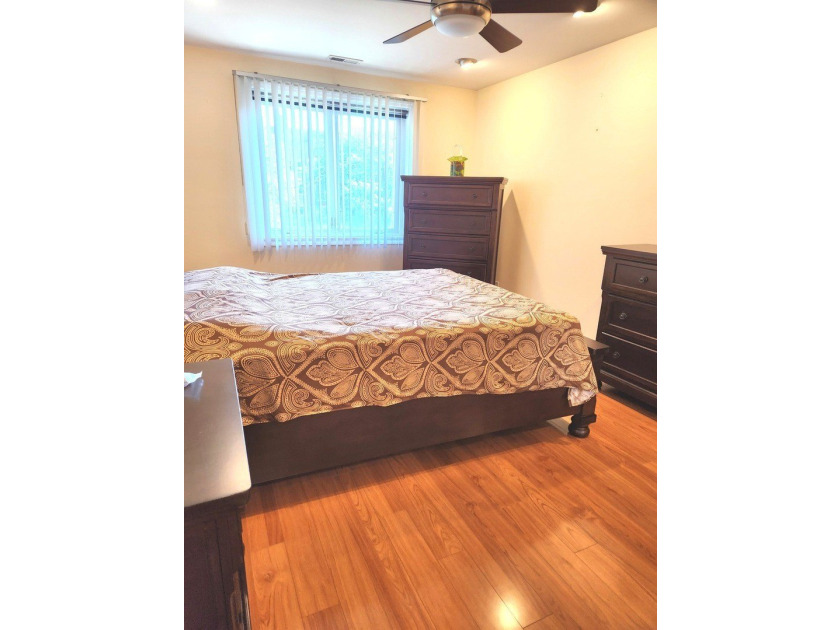 WELCOME HOME TO THIS BEAUTIFULLY UPDATED 2 BEDROOM AND 2 BATH - photo 12