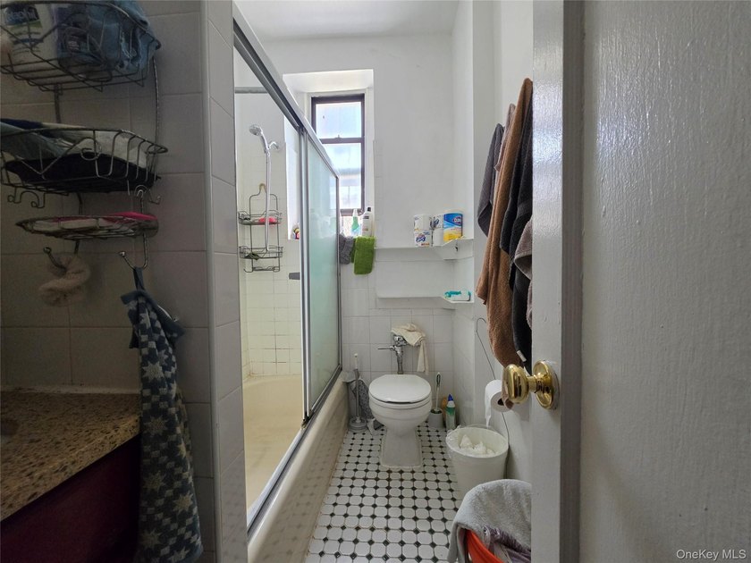 Spacious Coop featuring 1200 sf of living space, 2 Bedrooms with - photo 7