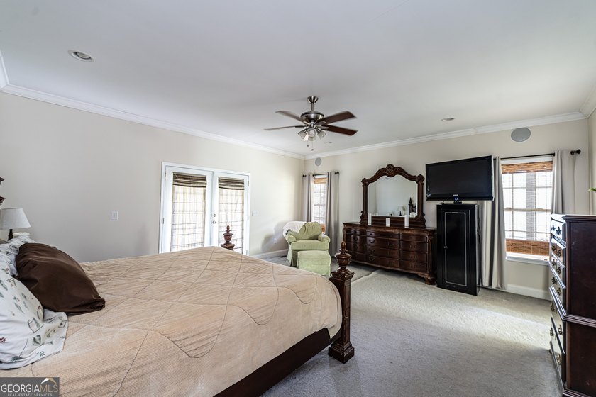 Welcome to your private retreat on over 4 beautiful acres! This - photo 24