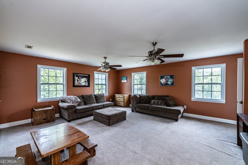 Welcome to your private retreat on over 4 beautiful acres! This - photo 30