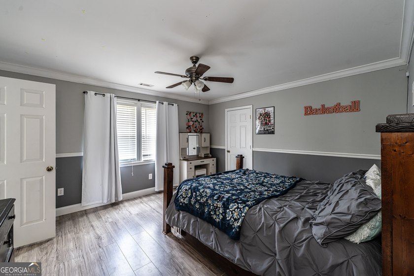 Welcome to your private retreat on over 4 beautiful acres! This - photo 40