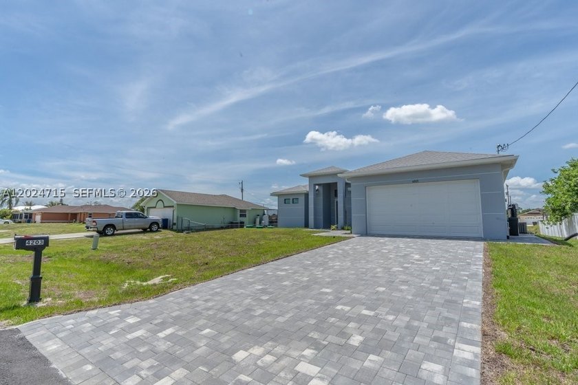 Invest in Your Dream Home! Seller will assist you in making your - photo 2