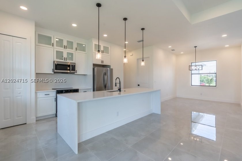 Invest in Your Dream Home! Seller will assist you in making your - photo 6