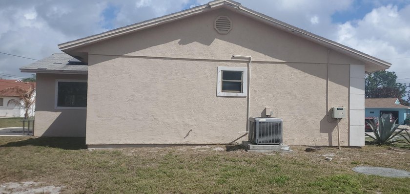 WELCOME HOME! Spacious 3BR, 1-car garage home situated on a - photo 6