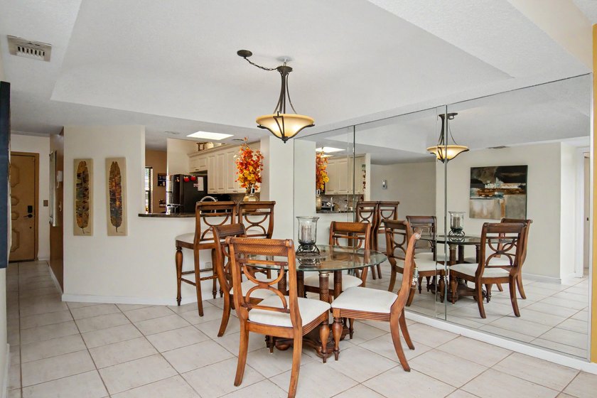 GORGEOUS 2/2 CONDO IN BOCA RATON, RARELY AVAILABLE 4TH FLOOR - photo 10