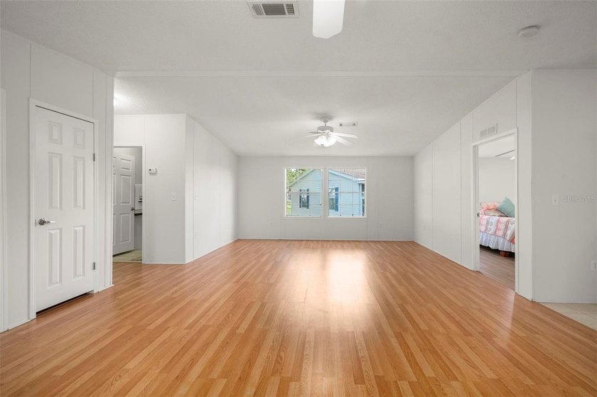 Port Charlotte Village was Voted #1 Manufactured home Community - photo 8
