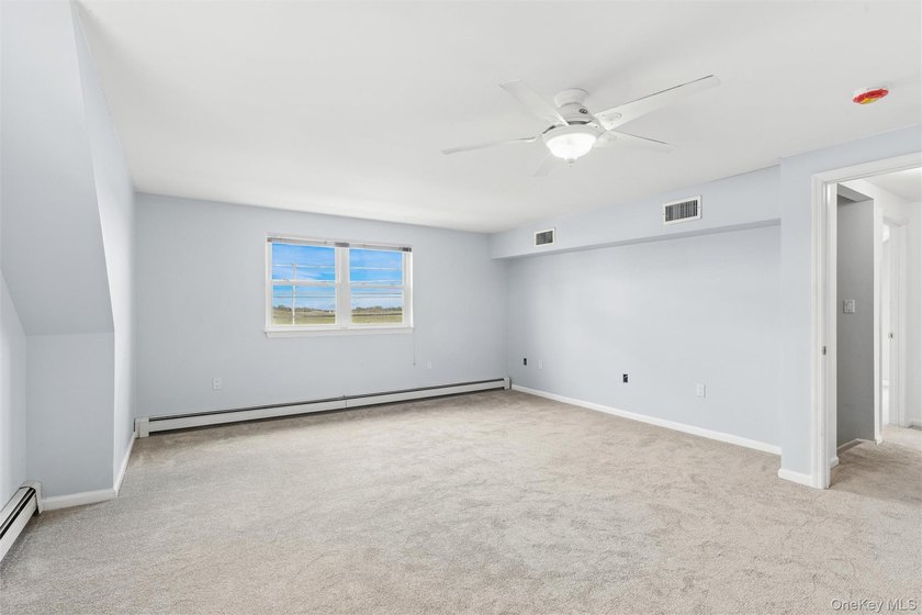 This spacious and well-maintained 5-bedroom, 2-full-bath home is - photo 15