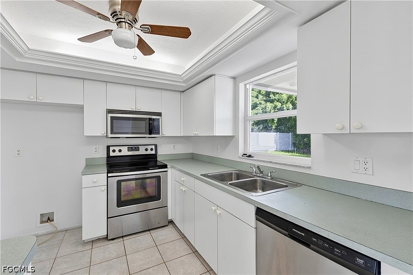 Here's your opportunity to get into an affordable three bedroom - photo 6