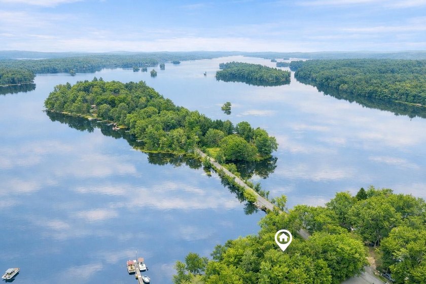 Enjoy waterfront living on Cobbossee Lake with the convenience - photo 13