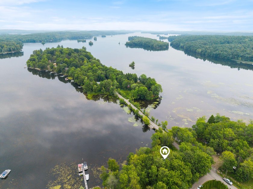 Enjoy waterfront living on Cobbossee Lake with the convenience - photo 14