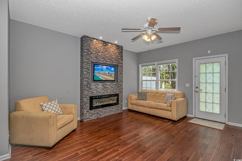 Hidden Gem in Rivergate, Waterfront Community Living in Little - photo 3